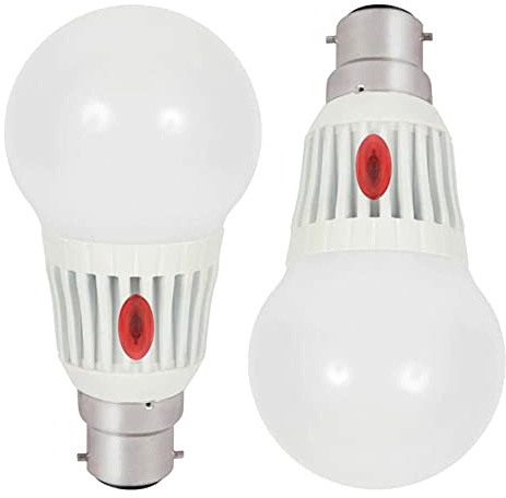 LITECRAFT Light Bulb 7 Watt B22 Bayonet Cap LED with Dusk Till Dawn Sensor - 2 Pack