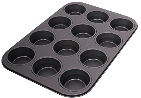 Dr. Oetker Bandeja Madalenas 12 Cavidades acero con revestimiento antiadherente especial, color negro. 1 ud.