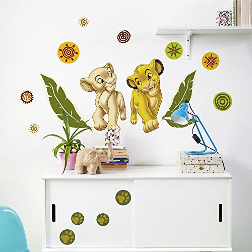 Disney Väggdekal, SIMBA och NALA – 50 x 70 cm – väggdekal, klistermärke, barnrum, lejonkung, lejonking, babyrum