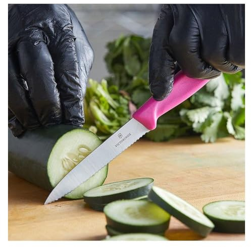 Victorinox 6.7706.L115 Swiss Classic Paring Knife for Cutting and Preparing Fruit and Vegetables Straight Blade in Pink, 3.9 inches