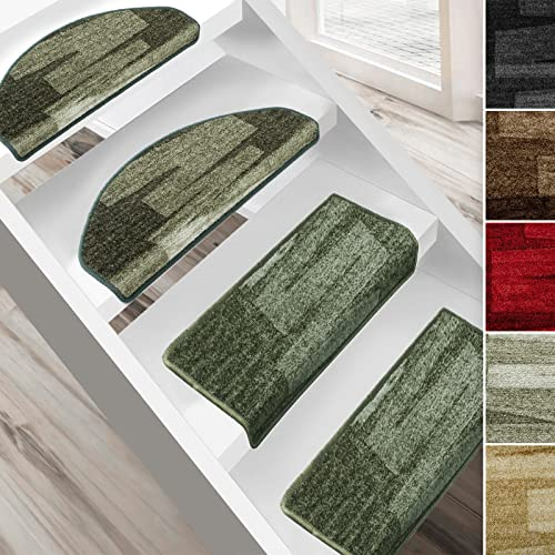 casa pura Stufenmatten innen selbstklebend halbrund grün 15 Stück Treppenstufen Matten 65 x 23,5cm, modernes Design Stufenteppich (Via Veneto)