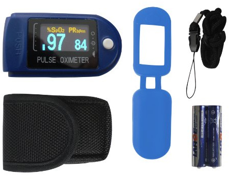 Finger oxymètre de pouls professionnel OLED affichage Tiga 50 D / CMS-50D Fingerpulsoxymeter dt avec beaucoup d'accessoires + batteries + SpO2 saturation. Garantie concessionnaire
