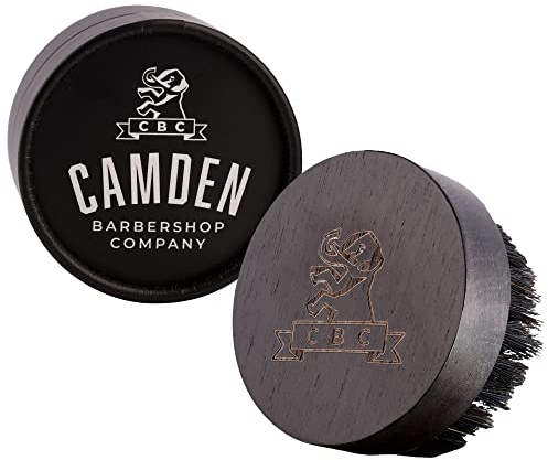 Bartbürste von Camden Barbershop Company ● inkl. Case ● aus Walnussholz ● Für die tägliche Bartpflege & das Auftragen von Bartöl