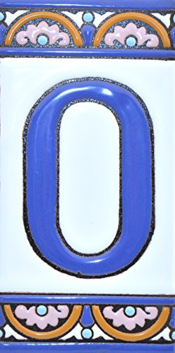 Écriteaux avec numéros et lettres. Carreaux de céramique polychromée, peints à la main dans technique corde sèche (cuerda seca) pour plaques avec numéros, noms, directions et signalisation. Texte personnalisable. Dessin ARCO GRANDE 14,9 cm x 7,4 cm. (NUMÉRO ZÉRO 0)