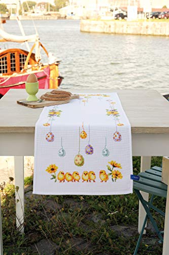 VERVACO Stickpackung Tischläufer Zählmusterpackung Kreuzstich Küken & Ostereier Stickläufer zum Selbersticken Stickset Kreativ Set für Erwachsene 32 x 84 cm Kreatives Geschenk