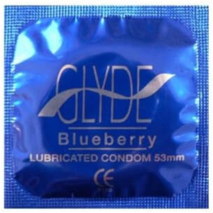 Glyde Ultra Blueberry (Blaubeere) 100 blaue Kondome mit Blaubeer-Aroma, vegane Kondome ohne Casein, zertifiziert mit der Vegan-Blume