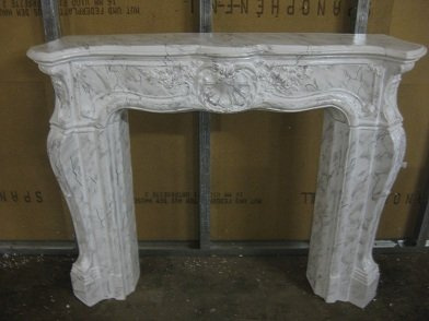 Kaminumrandung Kaminverkleidung Barock Cararaweiß Kamin Breite140cm Farbe: Cararaweiß marmoriert