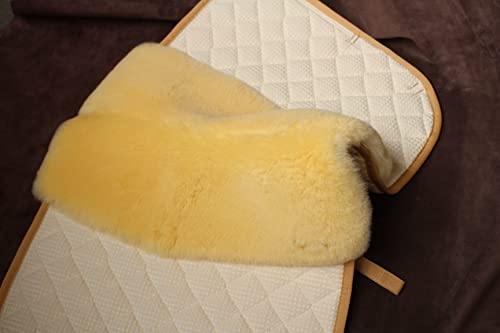 Förster-Fellnest Echt Lammfell Sattelunterlage, Unterlage für Schabracke, Satteldecke, Sattelpad. Ergibt mit den vorhandenen Decken EIN schönes Sattelkissen zur Druckentlastung und Klimatisierung