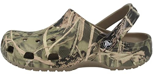 Crocs Unisex Adult Classic Realtree Clogs, Brown (Khaki) 9 UK Men/ 10 UK Women
