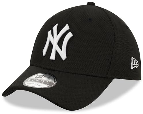 New Era Men's MLB Basic NY Yankees 59Fifty Fitted Baseball Cap, Black (Black/White), Medium (Manufacturer Size:714)