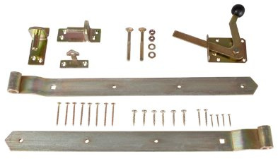 MEIN GARTEN VERSAND Torbeschlag Set gelb verzinkt – Beschlag für Einzeltor & Gartentor aus Stahl – inkl. Ladenbänder, Kloben, Türöffner & Schrauben – Robustes Torband/Türbeschlag für Holztore