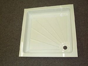 SHOWER TRAY WHITE 584mm