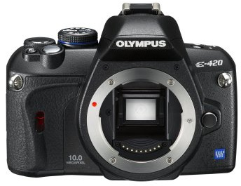 Olympus - E-420 (Boîtier nu) appareil photo numérique reflex 10Mpix Écran 2,7 - Fonction Live View (Vision directe sur écran LCD) - Système anti-poussière
