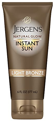Jergens Natural Glow Instant Sun Tanning Moisturizer + Bronzer, Lightweight Sunless Tanning for Natural-Looking Color, Light Bronze, 6 Oz