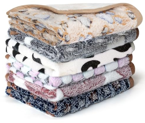 YedsIntu 6 Pcs Absorbent Guinea Pig Blankets Washable Small Animal Fleece Bedding Cage Liners Reusable Pet Pee Pad Sleep Mat Pad Cover for Hamster Ferret Rabbit Chinchilla Hedgehog (16x24)