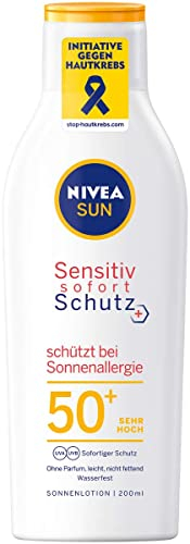 NIVEA SUN Sensitiv Sofortschutz Sonnenlotion LSF 50+ (200 ml), Sonnencreme mit LSF 50+ für empfindliche Haut, wasserfester & parfümfreier Sonnenschutz bei Sonnenallergie