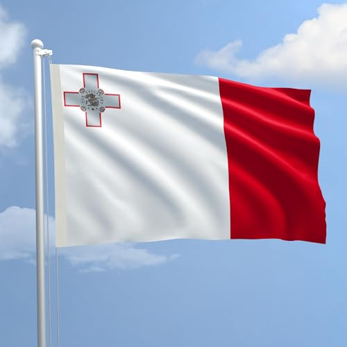 Bandiera Malta 100 x 150 cm in Poliestere Nautico Ignifugo 115 g/mq per Uso Interno ed Esterno con Finiture Professionali, Doppie Cuciture, Corda e Guaina, Colori Brillanti e Duraturi - Made in Italy