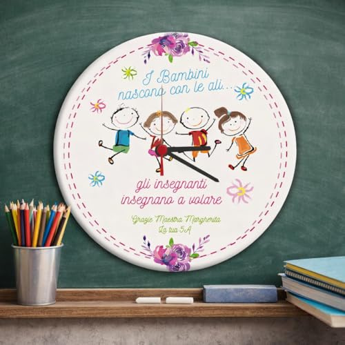 Orologio da parete in legno Personalizzato ''INSEGNANO A VOLARE CON NOME'' idea regalo di classe fine anno scolastico Maestra asilo nido, scuola materna, elementare infanzia e primaria (CERCHIO)