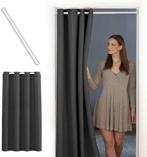 tinycurtains, Thermo Türvorhang mit Teleskopstange, einfache Montage in nur 1 Minute ohne Bohren (Türgardine anthrazit + H195 x B150 cm + Stange weiß B70-120 cm)