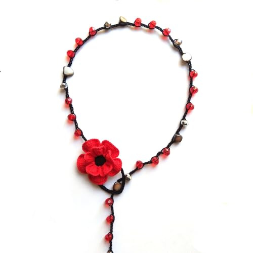 Meraki Studio collana fiore con perline di madreperla e cristalli di vetro, nero e rosso, collana lunga lariat/a cravatta all'uncinetto, artigianato italiano, made in Italy