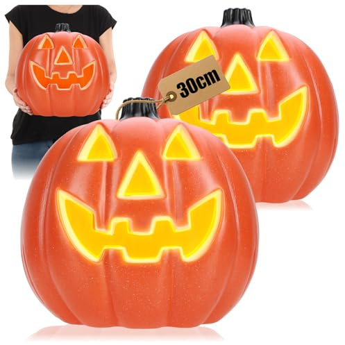 com-four® 2x Kürbis mit LED-Beleuchtung & Timerfunktion (6h an/18h aus) | Halloweenkürbisse als Hauseingangs- & Fensterdekoration - XXL Kunststoff-Kürbisse