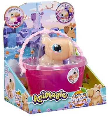 Animagic – Let’s Glo Capybara Spa Time – Jouet Capybara Lumineux Interactif & Sensoriel pour Enfants dès 4 Ans – Animal Extensible Qui Brille dans l’Eau – avec Accessoires Spa – Marron