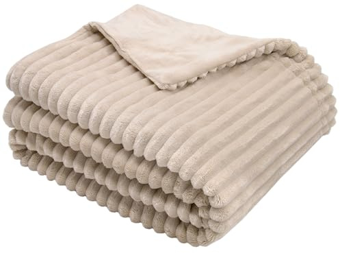 ZOLLNER Kuscheldecke flauschig aus 100% Polyester, 150x200 cm, Beige
