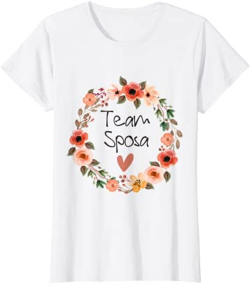 Femme Équipe mariée gadget cadeau enterrement de vie de jeune fille équipe bride 2022 T-Shirt