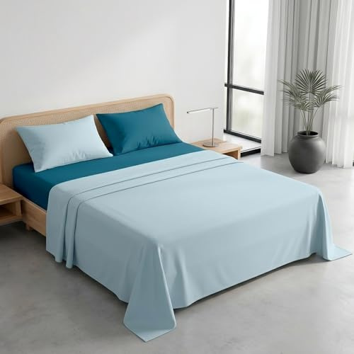 Ruggeri - Completo Letto - 100% Morbida Microfibra di Alta Qualità | 2 Federe + 1 Lenzuolo con Angoli + 1 Lenzuolo Sopra - Collezione Everyday (Azzurro E Blu, Matrimoniale)