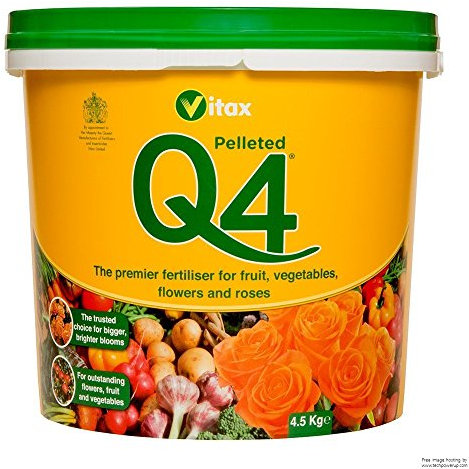 2X Vitax 4.5Kg Q4 Fertiliser