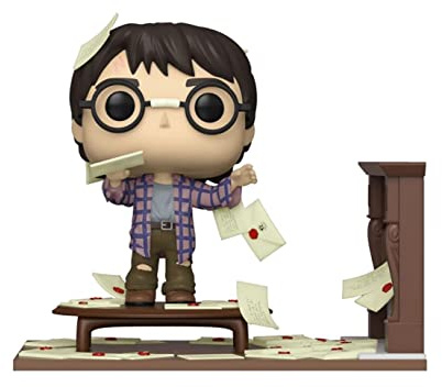Funko Pop! Harry Potter with Hogwarts Letters Exclusive 136