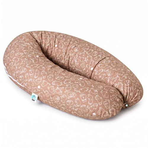 sei Design Stillkissen XXL Mikroperlen-Füllung, Lagerungskissen Schwangerschaftskissen Seitenschläferkissen 190x35 cm groß, Baumwollbezug (Bezug Katzen Mocca Holzknopf, Füllung EPS Mikroperlen)