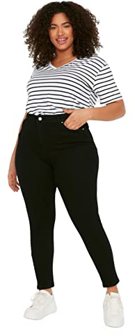 Trendyol Trendyol Damen Gerade Hohe Taille Plus-Size-Jeans, Jeans aux Femmes, Black,