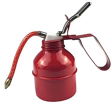 MAGICLULU Manual 500ml Oil Filling Pot with Flexible Hose, Iron Engine Oil Can for Automotive Maintenance and Fuel Transfer in Dark Red