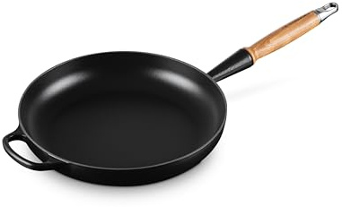 LE CREUSET Signature gusseiserne Bratpfanne mit Holzgriff 24 cm Schwarz matt, 20258240000422