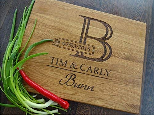 Planche à Découper en Bois Gravée et Personnalisée avec Monogramme | Cadeau pour papa | Cadeau personnalisé | Planche à Pain | Cadeau Grand Parent | Plateau à Fromage | Planche Bois par Algis Crafts