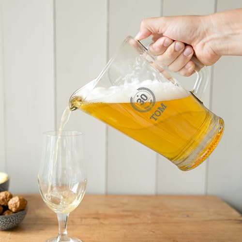 your surprise Personalisierung für Ihr Bier, Sangria oder Ihr Lieblingsgetränk mit einem Inhalt von 1,8 l (Höhe 23 cm)