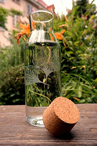 freiglas - 1l Glas-Karaffe Korkverschluß *Ginkgo* Motiv sandgestrahlt von freiglas
