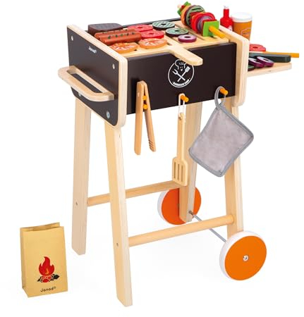 Janod - Barbecue in Legno - Giocattolo di Imitazione Cucina e Servizio da Tavola per Bambini - 57 Accessori Inclusi - 2 Ruote Silenziose - Dai 3 Anni, J06619