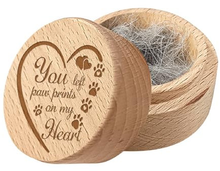 CREATCABIN Boîte Souvenir Bois pour Poils d'animaux Boîte Commémorative Forme Cœur Conteneur pour Cendres Poils Chien Chat Petite Urne Commémorative pour Condoléances pour Dents Ongles Cendres 5x4cm