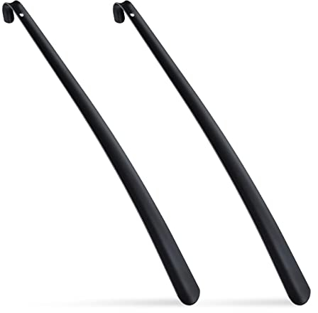 Relaxdays Schuhlöffel Metall, 2er Set, stabil, Schuhanzieher 58 cm lang, zum Aufhängen, Anziehhilfe für Schuhe, schwarz