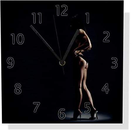 Wallario Design Wanduhr Sexy Frau im Dunkeln - Schatten, Silhouetten, Muskeln aus Aluverbund, Alu-Uhr Größe 30 x 30 cm, Schwarze Zeiger mit Metalloptik
