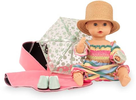 Götz 2653166 Sleepy Aquini Girl Every Season Puppe 33 cm Badepuppe 8-TLG | für Kinder ab 3 Jahren, Babypuppe, ohne Haare, Hartkörper, blaue Schlafaugen, Trink-/Töpfchenfunktion, Regencape, Schirm