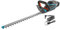 Gardena Set Akku-Heckenschere PowerCut Li-40/60: Akku-Heckenschneider mit 60 cm Messerlänge, ergonomischer Griff, Anschlagschutz, intuitives Tastenfeld, inkl. Li-Ion Akku und Ladegerät (9860-20)