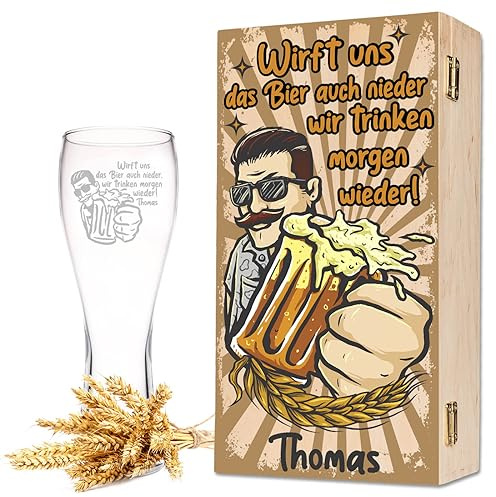 Leonardo Weizenglas mit Gravur - Wirft uns das Bier auch nieder - Personalisiert mit Namen inkl. Holzkiste - Geschenke für Papa zum Vatertag - Geschenk für Bierkenner - Geschenkidee für Ihn - 500 ml