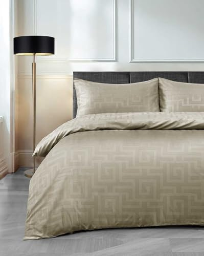 Velosso Sateen Touch Classic Scroll Duvet Cover and Pillowcase Set Soft Feel Hotel Quality Bedding Set Easycare (Beige, Double)