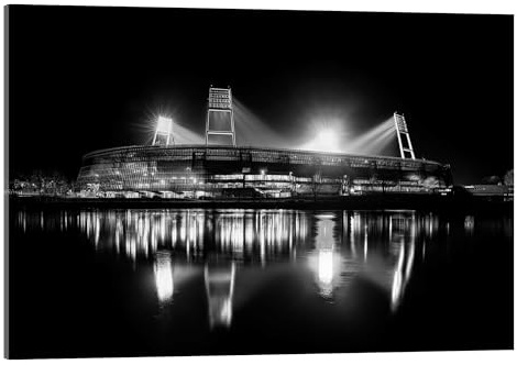 Posterlounge Bremer Stadion schwarz/weiß Acrylglasbild | 60 x 40 cm von Tanja Arnold Photography Schwarz Wandbilder Wanddeko
