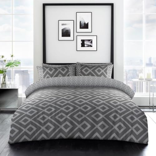 Lions 4 Piece Bedding Set with Fitted Sheet - Double Size Duvet Cover Sets Matching Pillowcases, Reversible Quilt Covers, Soft Poly Cotton Printed Bed Linen