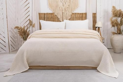 BOHORIA® Tagesdecke 220x240 cm in Waffeloptik NIU Waffle | extra groß | 100% Baumwolle | Oeko-Tex® | Überwurf für Sofa, Sessel & Bett | Sofadecke Wolldecke Wohndecke (Natural Cotton, 220 x 240cm)