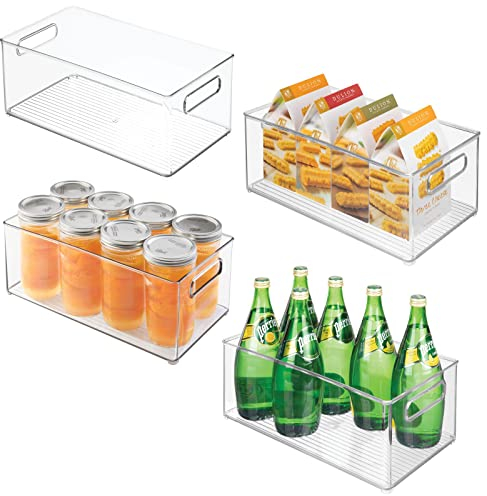 mDesign 4er-Set Küchen Aufbewahrungsbox – ideal einsetzbar als Kühlschrankbox oder Gefrierbox – stapelbares Ordnungssystem mit integrierten Tragegriffen – durchsichtig